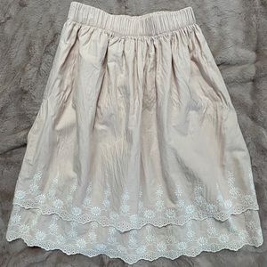 Dainty Skirt